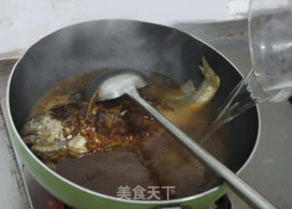 家常烧黄花鱼的做法步骤：6