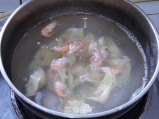 【十分钟早餐系列3】————虾肉小馄饨的做法步骤：4