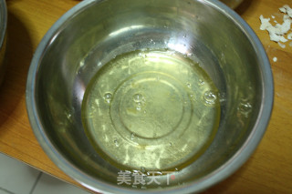 六寸戚风蛋糕的做法步骤：3