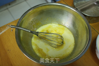 六寸戚风蛋糕的做法步骤：5
