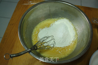 六寸戚风蛋糕的做法步骤：7