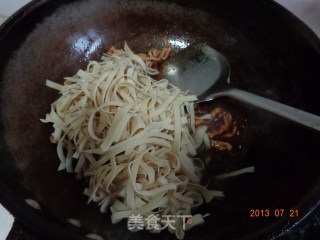 酱香干豆腐丝的做法步骤：5