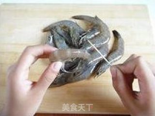 【盐水虾】---- 经典的美味的做法步骤：4