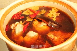 酱大骨的做法步骤：3
