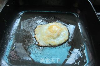 韭菜炒荷苞蛋的做法步骤：4
