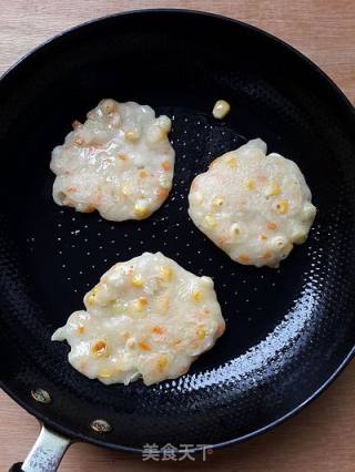 香甜玉米饼的做法步骤：5