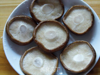 宝宝健脑菜————鲜嫩味美【肉末豆腐酿香菇】的做法步骤：2