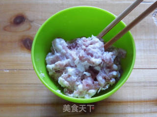 宝宝健脑菜————鲜嫩味美【肉末豆腐酿香菇】的做法步骤：3