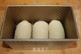 【百分百零失败方子】奶香吐司的做法步骤：12