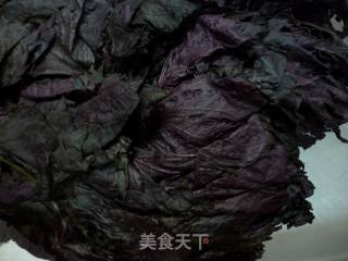 夏日清凉解渴饮料紫苏汁的做法步骤：1