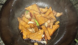 豆腐烧肉的做法步骤：3