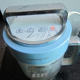 豆浆冰棍的做法步骤：2