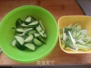 水炒羊肉的做法步骤：1