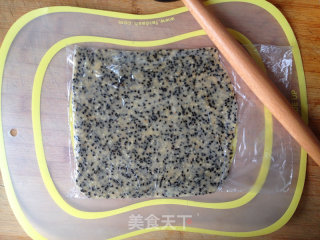童趣咸香芝麻饼干的做法步骤：6