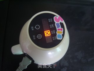 鲜榨玉米汁的做法步骤：5