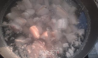 面筋烧肉的做法步骤：2