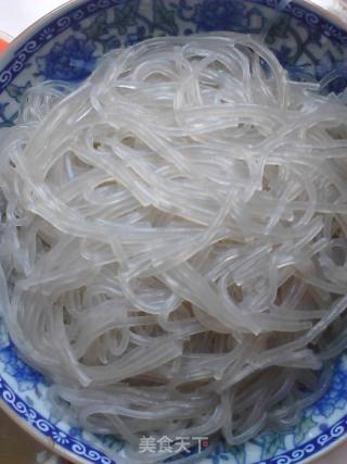 蚂蚁上树的做法步骤：1