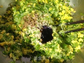 黄瓜鸡蛋馅大蒸饺的做法步骤：7