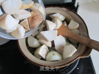 腊鸭茄子煲的做法步骤：5
