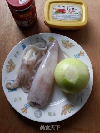 酱烤鱿鱼的做法步骤：1
