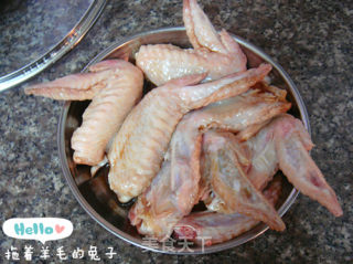 【羊毛兔出品。】茄汁版五味鸡翅的做法步骤：1