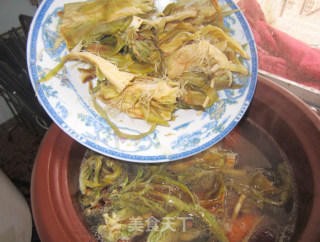 清热润肺霸王花茅根汤的做法步骤：5