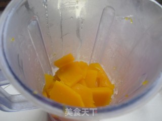 南瓜牛奶浓汤的做法步骤：3