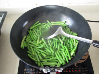 红焖豆角的做法步骤：6
