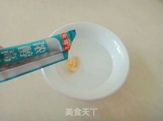 木耳炒黄瓜的做法步骤：3