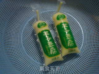 豆腐蒸虾的做法步骤：1