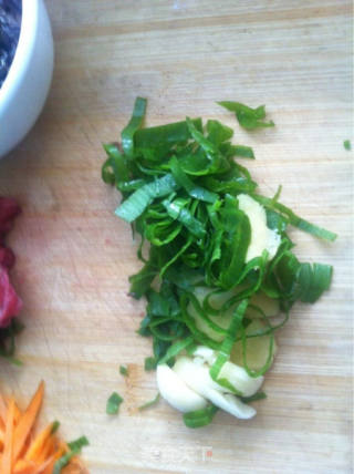 山蘑牛肉烧油菜的做法步骤：5