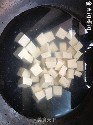 家常红焖豆腐的做法步骤：3
