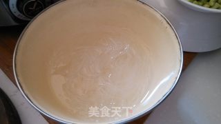 粉丝蒜蓉蒸丝瓜的做法步骤：2