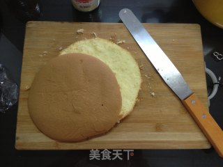 香橙慕斯蛋糕的做法步骤：1