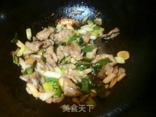 葱爆肉的做法步骤：6