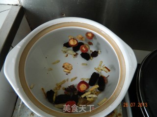 酸梅汤的做法步骤：2