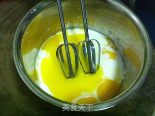 酸奶蛋糕的做法步骤：3
