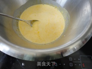 蜜瓜蔓越莓冰琪淋的做法步骤：6