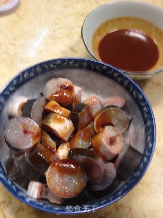 焖海鳝鱼的做法步骤：1