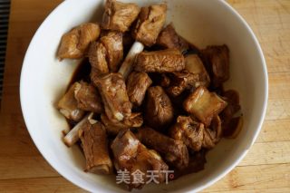 糖醋排骨的做法步骤：4
