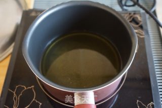 糖醋排骨的做法步骤：5