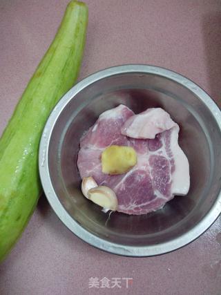 瓜丝炒肉片的做法步骤：1