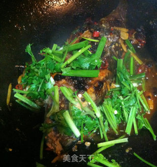 红烧鲅鱼的做法步骤：8