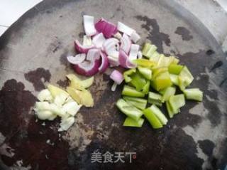 腊肉炒茄子的做法步骤：3