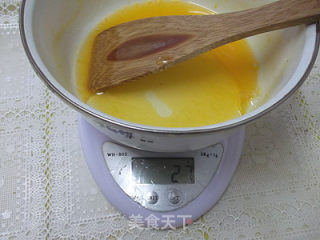 果汁杯子戚风的做法步骤：4