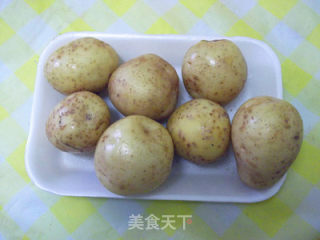 自制马铃薯淀粉（土豆淀粉）的做法步骤：1