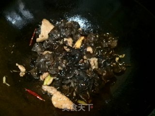 木耳肉片的做法步骤：7