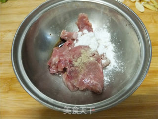 苦瓜炒肉片的做法步骤：4