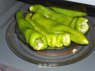 东北家常菜____酱尖椒的做法步骤：1
