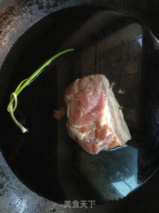 地道川味--蒜泥白肉的做法步骤：2